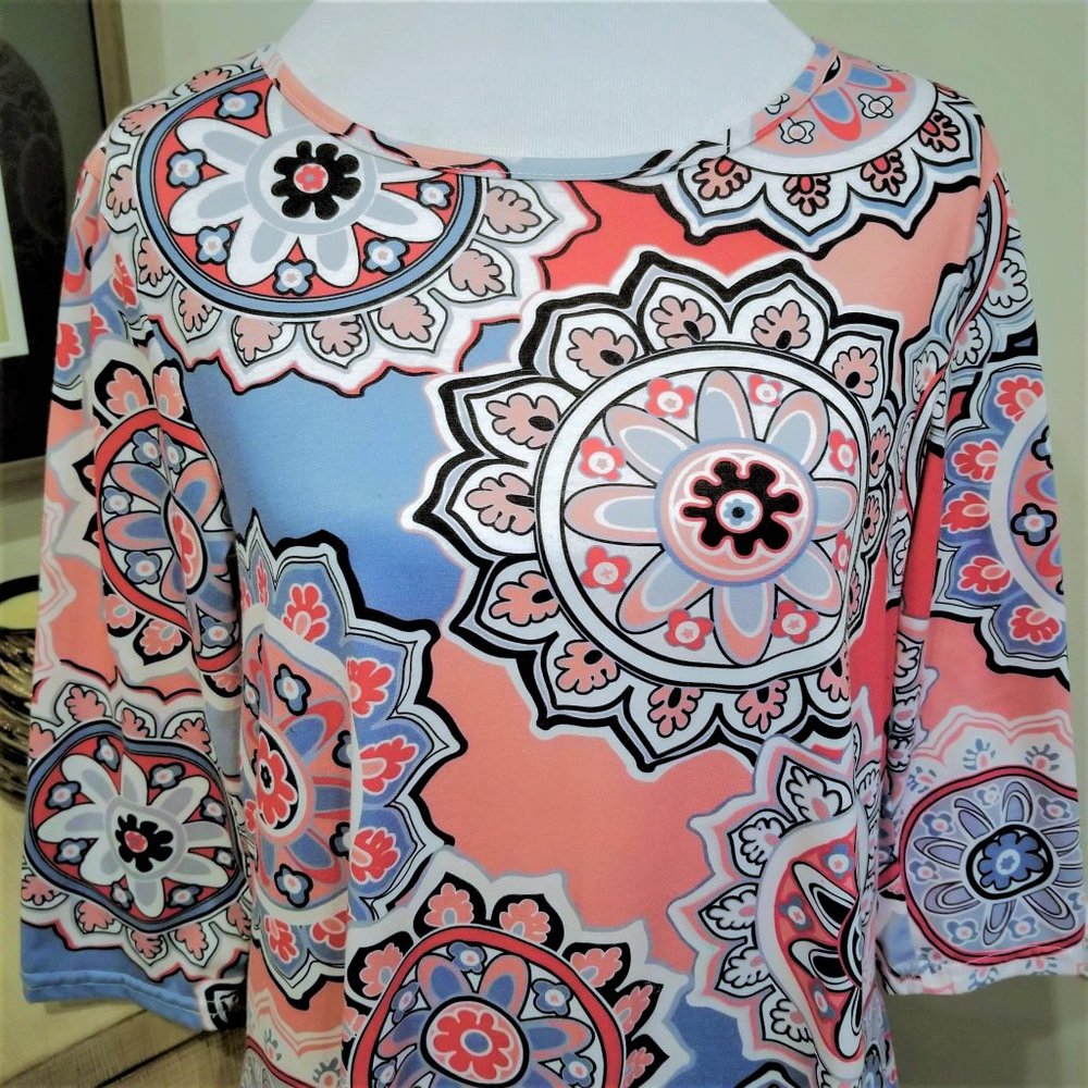 Dress. Coral, Peach, Periwinkle, White, Mandala Print. Size Medium. - Picture 4 of 10